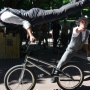 Les peaky bikers - acrobates  vlo